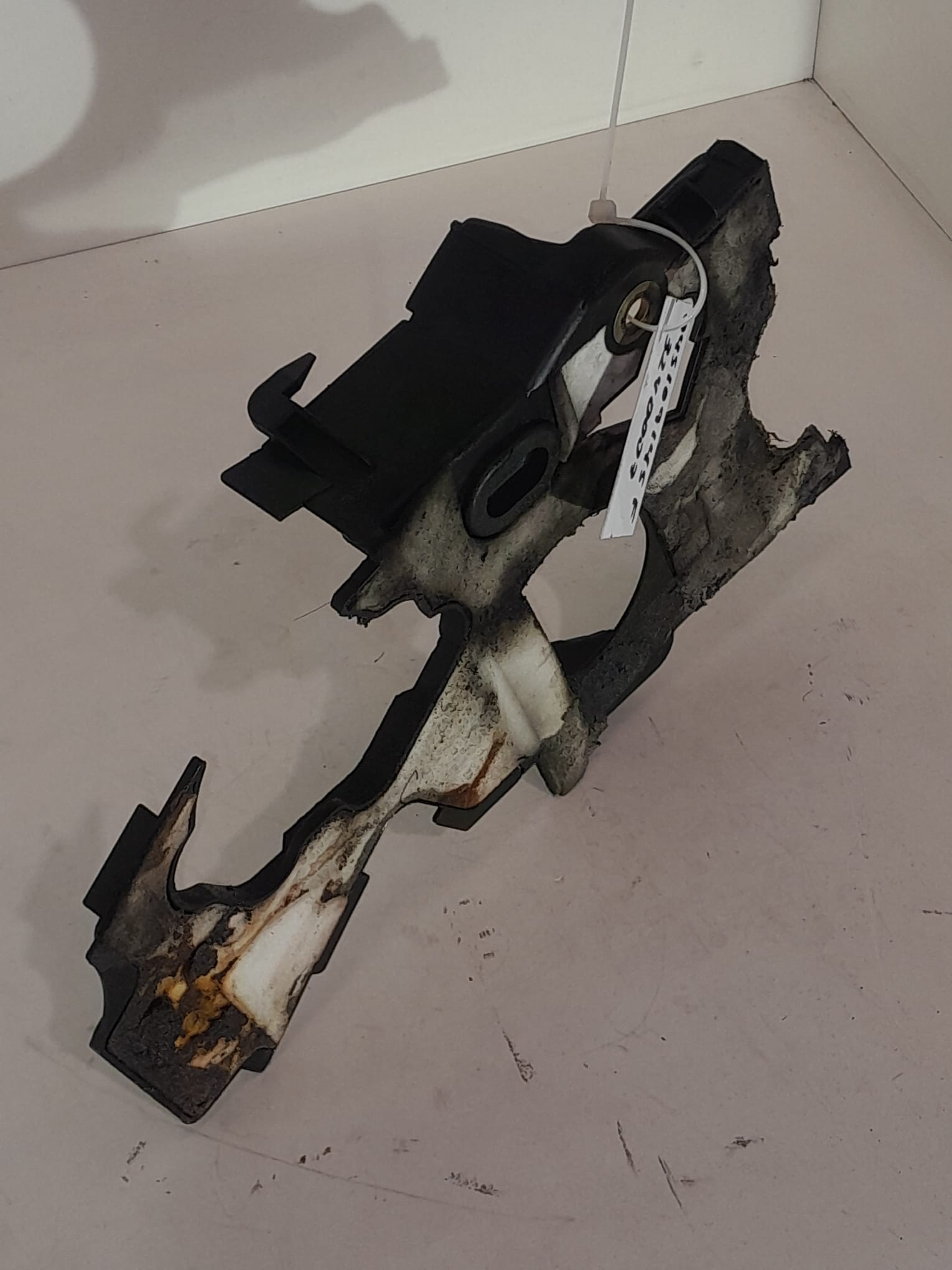 045109145H(2) TAPA DISTRIBUCION INTERIOR SEAT AUDI VW 1.9TDI 045109145H